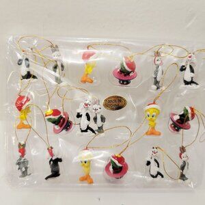 Vrg Looney Tunes Set of 18 Mini Holiday Christmas Ornaments Santa Hats